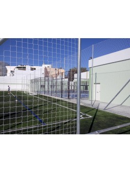 Poste metálico galvanizado 6m para red protección sin botes